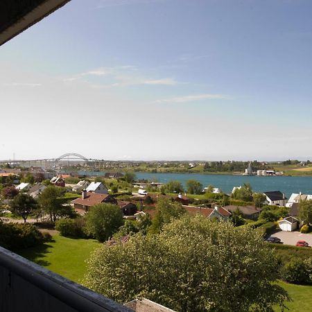 Radisson Blu Hotel, ハウゲスン エクステリア 写真