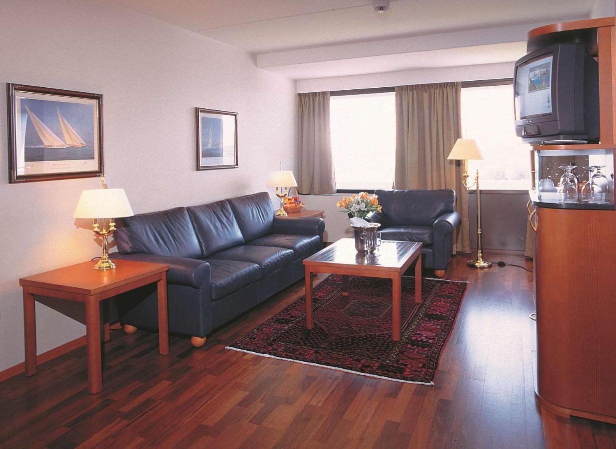 Radisson Blu Hotel, ハウゲスン エクステリア 写真