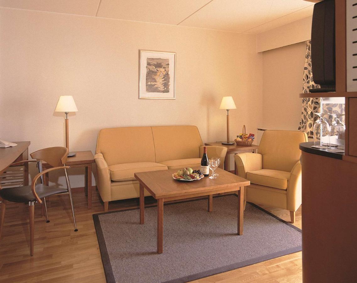 Radisson Blu Hotel, ハウゲスン エクステリア 写真